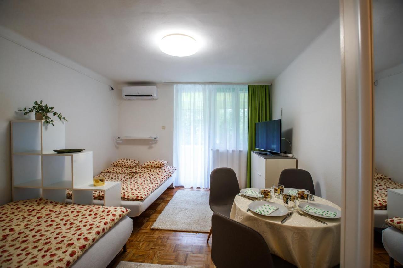 Suello Utcai Apartman Fonyod Vizparti Es Panoramas! On The Waterfront And With Balaton Panorama! Eksteriør bilde